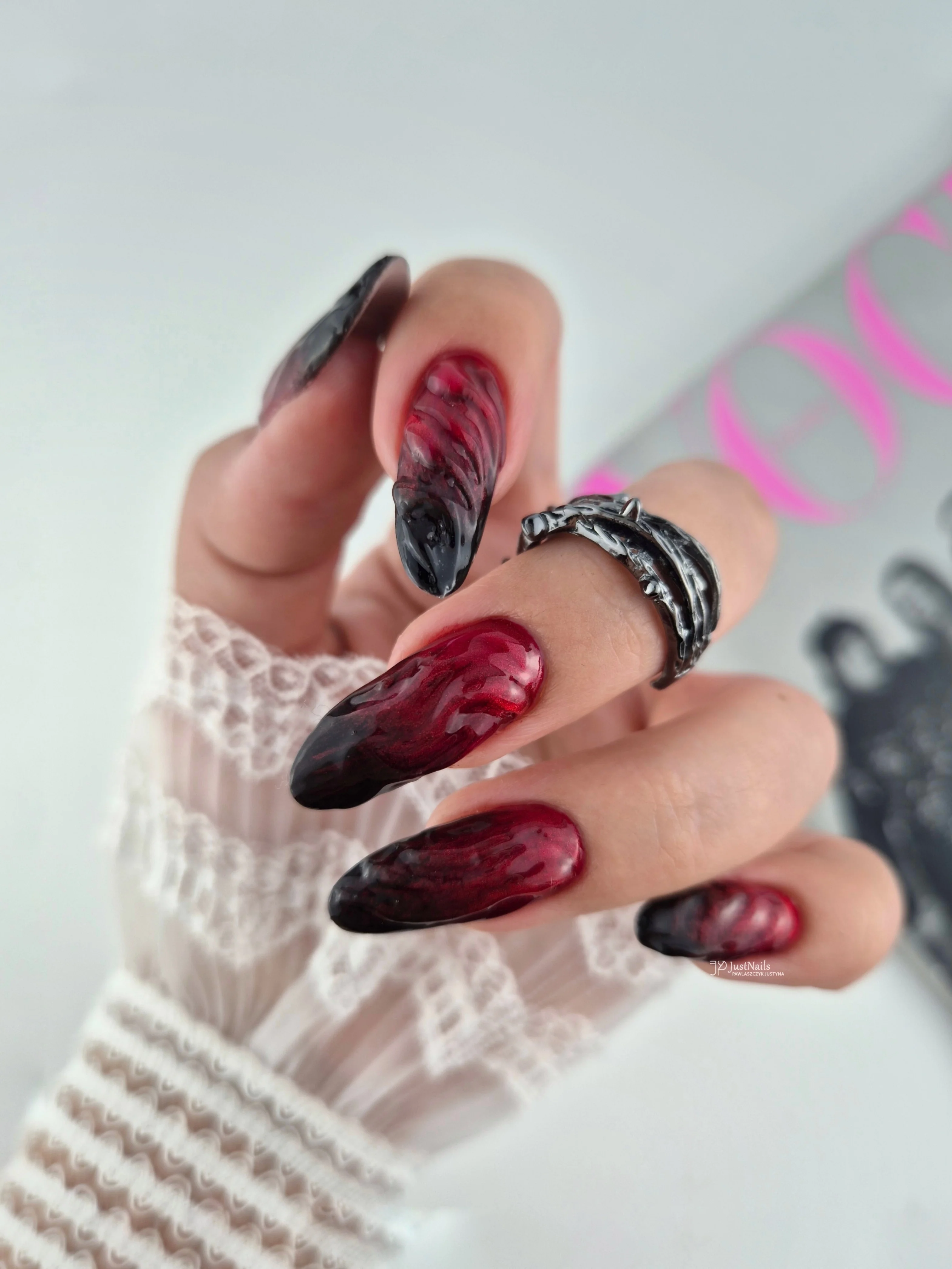 Thumb 5